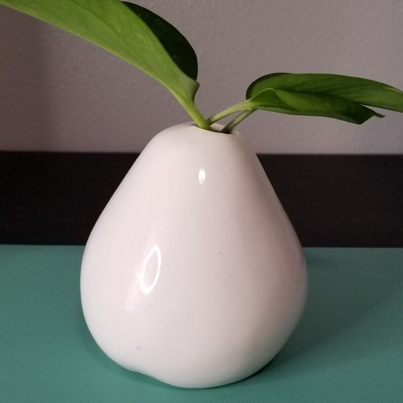 Small Modern Irregular Abstract Single Flower Desk Vase "You" Ceramic Pottery - Picture 3 of 8